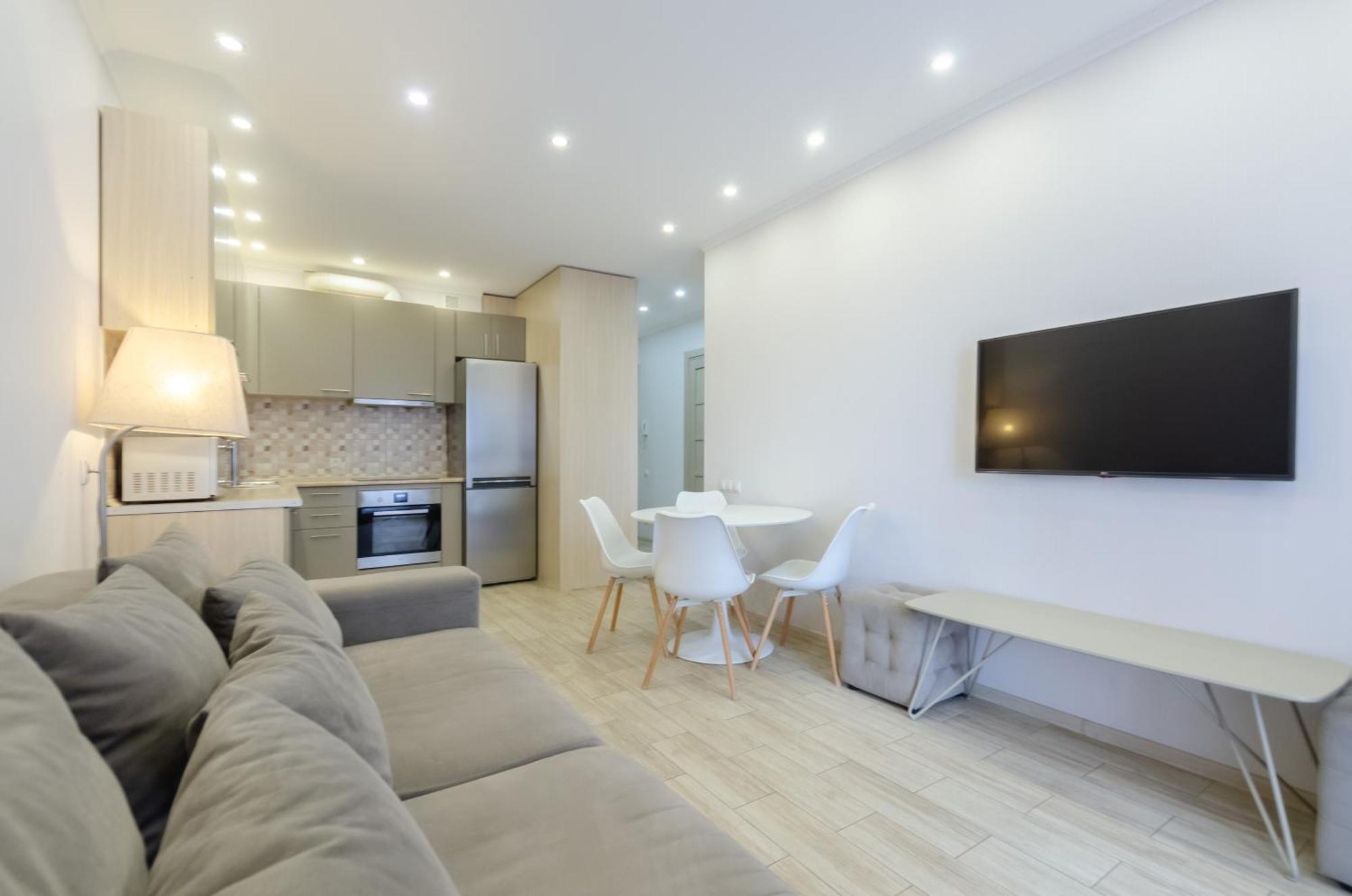 Petrovdom Apartments 3-143 In Rc Central Park, 7 John Mccain Street Kyjev Exteriér fotografie
